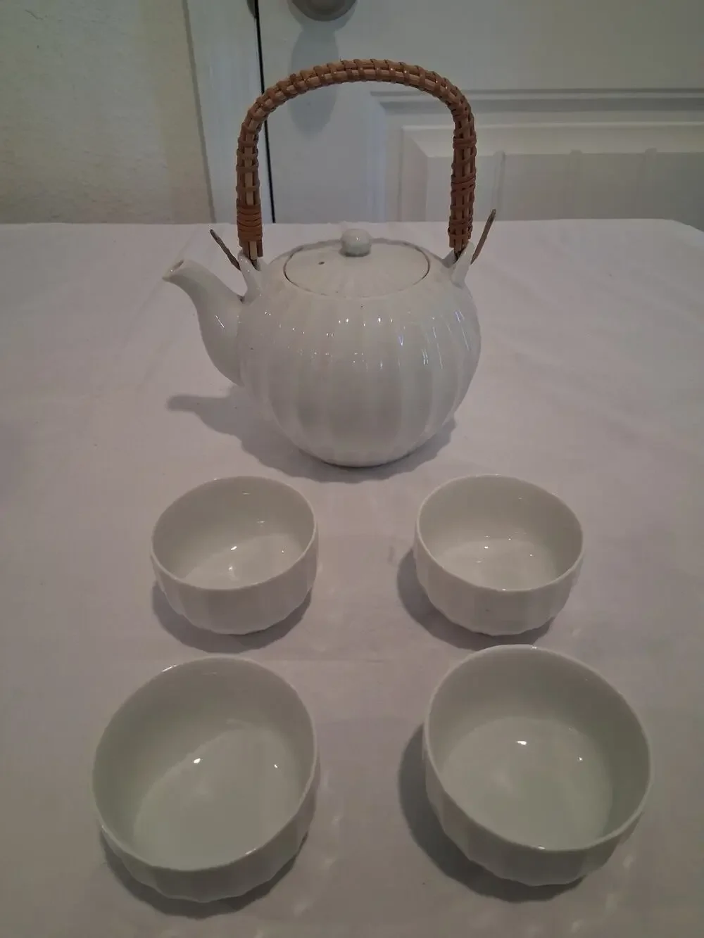 Vintage 1970s Otagiri Japan White Ribbed Tea Set Teapot 4 Cups Tatsuri Seal MCM